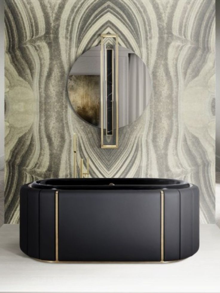 The Bathtub as Sculpture: The Rise of the Bold Statement Tub