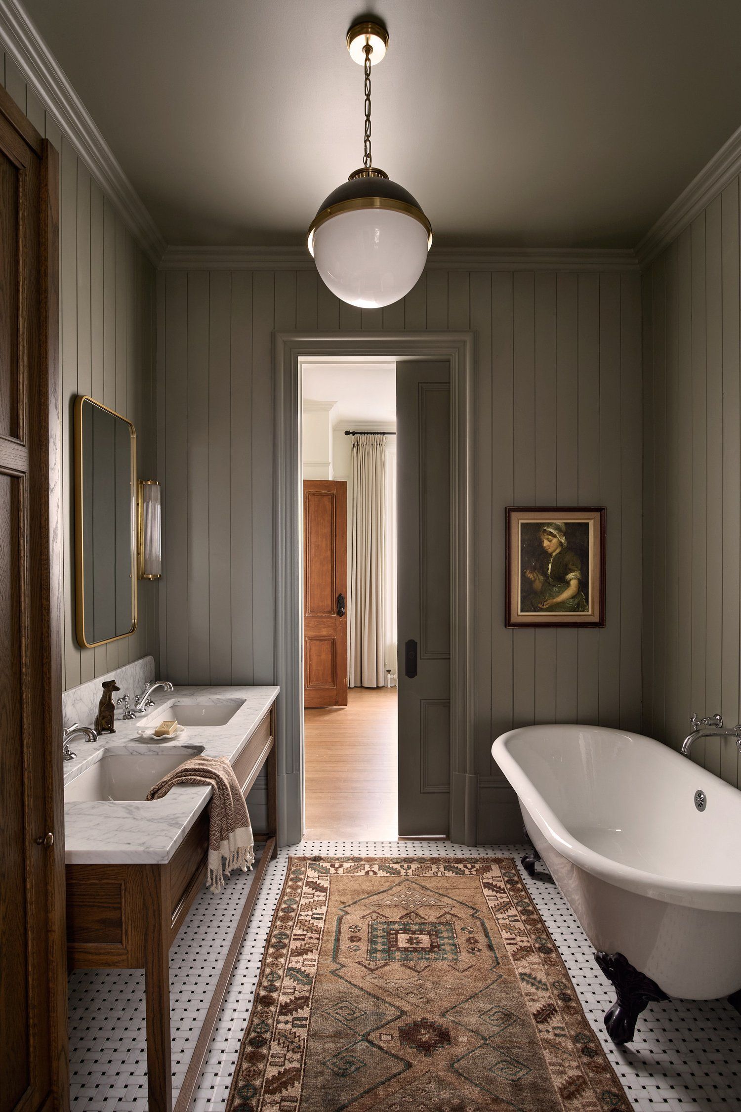 solid surface freestanding bathtub 12