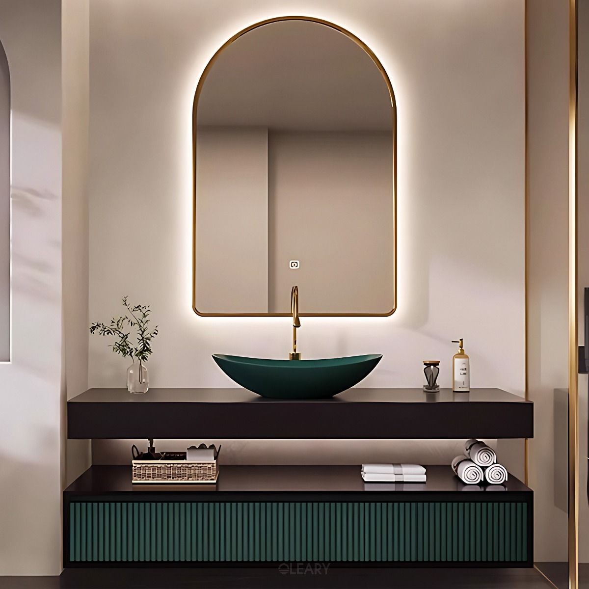 Modern Floating Vanities with Vessel Sinks: Bold Design & Smart Functionality